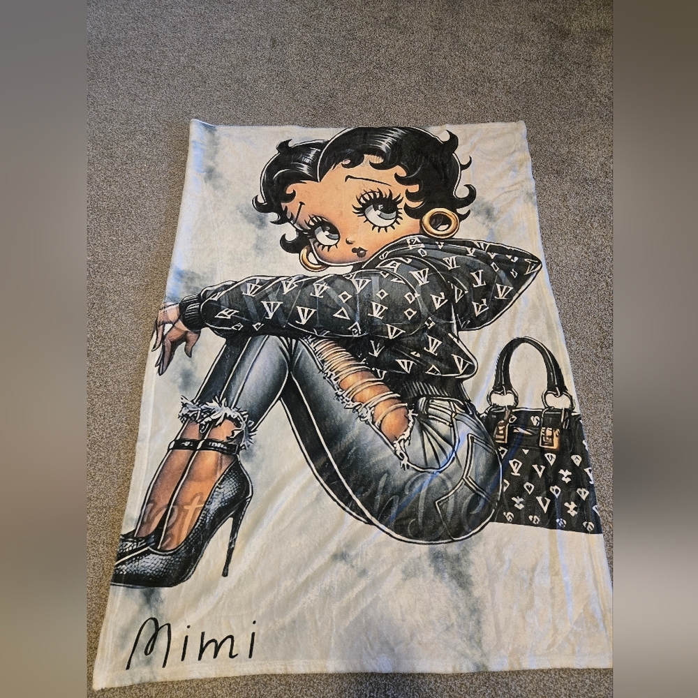 Betty Boop Throw blanket NWOT